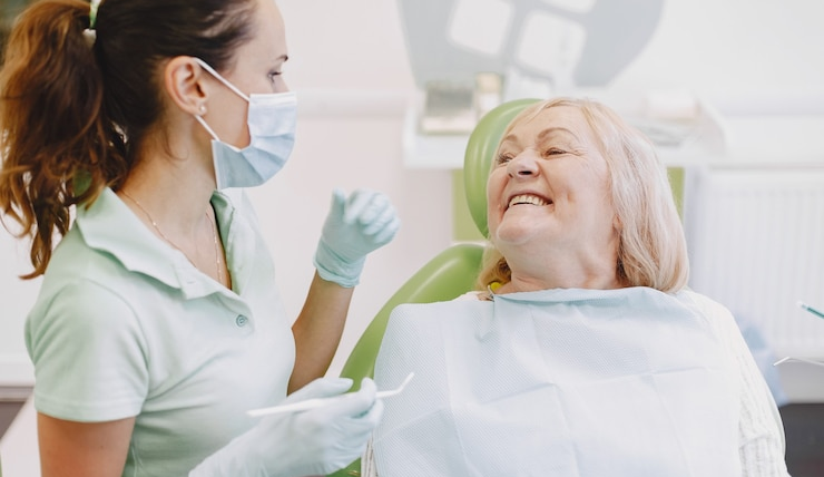 Can Teeth Whitening Damage Gums? How to Prevent Sensitivity & Irritation 